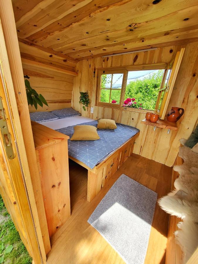 Unique Wooden Holiday House In Nature Lukovica pri Domžalah エクステリア 写真