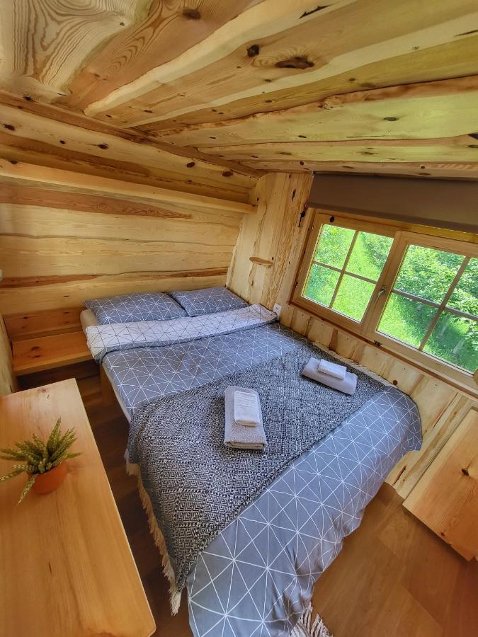Unique Wooden Holiday House In Nature Lukovica pri Domžalah エクステリア 写真